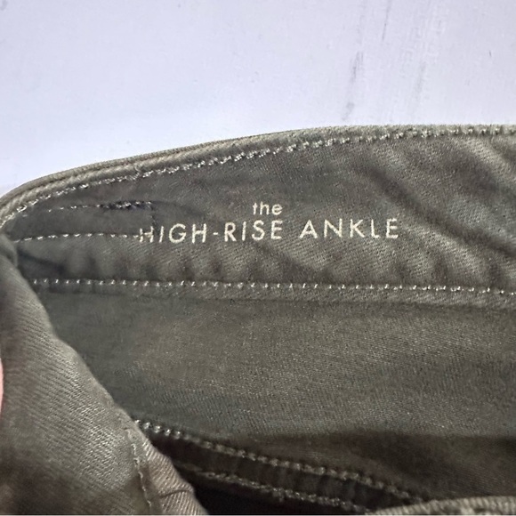 Liverpool High Rise Ankle Skinny Raw Hem Grass Fed Green Jeans Size 2/26 New - Picture 7 of 12